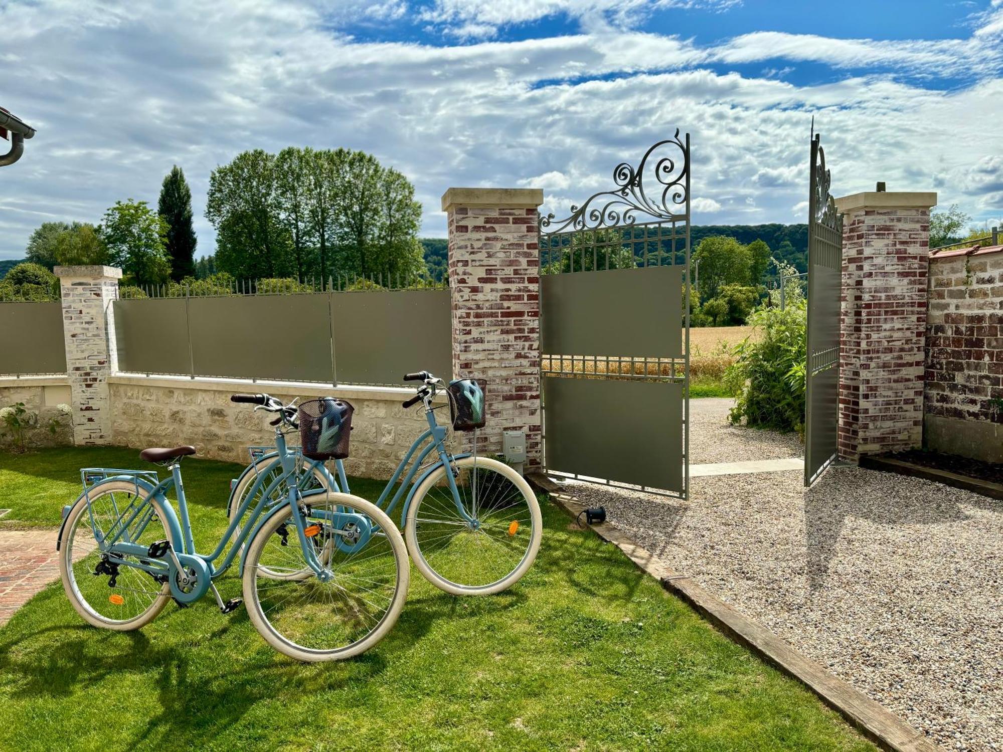 La Petite Maison De Giverny - Privatisation Gite De Charme 5 Etoiles Au Coeur Du Village - 3 Chambres Exterior foto